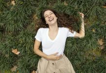 Día Mundial de la Felicidad: especialistas destacan la importancia del bienestar emocional para la salud mental de las personas