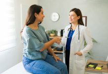 Vacuna y Test de VPH: la dupla que puede frenar el cáncer cervicouterino en Chile