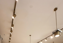 Steve Madden pisa fuerte con su primer outlet en Chile