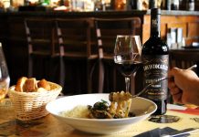 Normandie celebra el Mes del Malbec con promociones especiales y maridajes inspirados en la cocina francesa