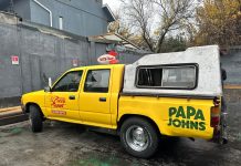 ¿La recuerdas? Papa Johns trae a Santiago la icónica camioneta de Toy Story con concursos y promociones para fanáticos